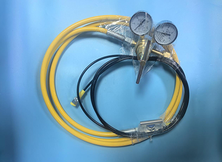 Say goodbye to asking for help! The palletizing robot's balancing cylinder is inflated, and you can complete the task by yourself in just 5 minutes.