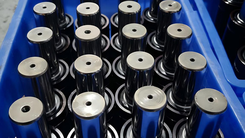 Multiple-springs-combined-with-molds.jpg